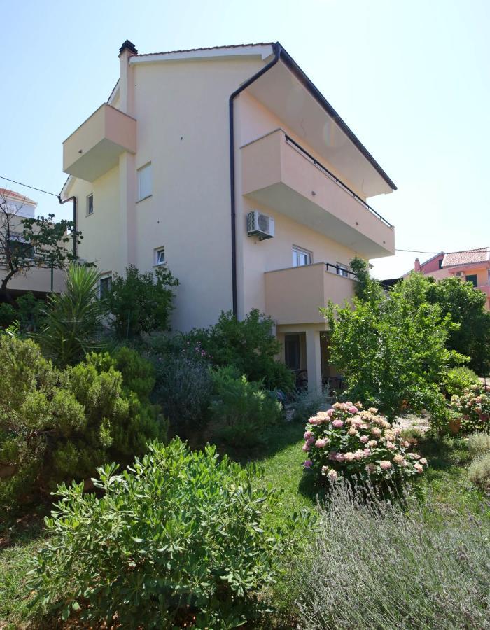 Apartment Tonka Sibenik Exterior photo